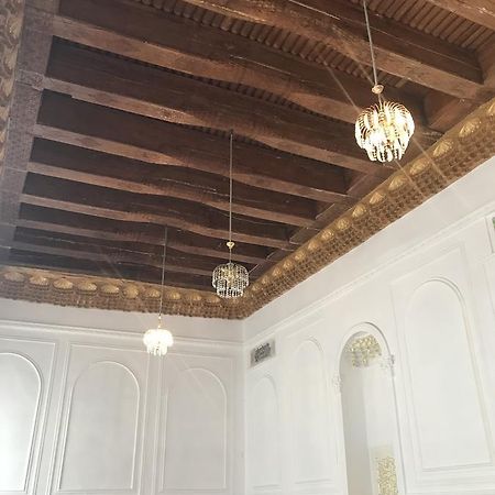 Diyor Hostel Μπουχάρα Εξωτερικό φωτογραφία